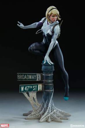 Spider-Gwen Mark Brooks Artist Series - Statue