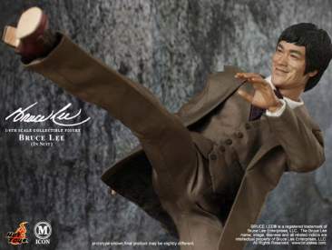 M Icon Series: Bruce Lee (In Suit)