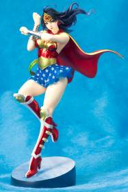Kotobukiya - Armored Wonder Woman 2n Ed Bishoujo Statue
