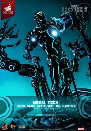 Iron Man 2 - Neon Tech Iron Man with Suit - Up Gantry
