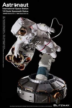 Blitzway- Astronaut (ISS EMU ver) 1/4 Scale Statue