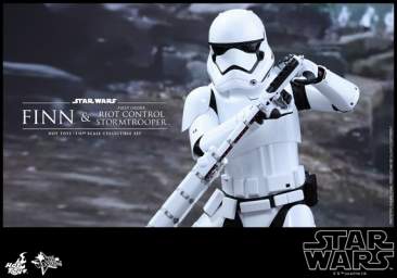 Star Wars: The Force Awakens - 1/6th scale Finn and First Order Riot Control Stormtrooper set