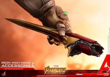 Avengers: Infinity War - Iron Man Mark L Accessories set