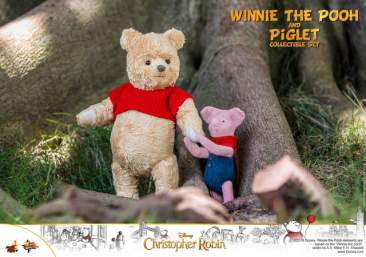 Christopher Robin - Winnie the Pooh and Piglet