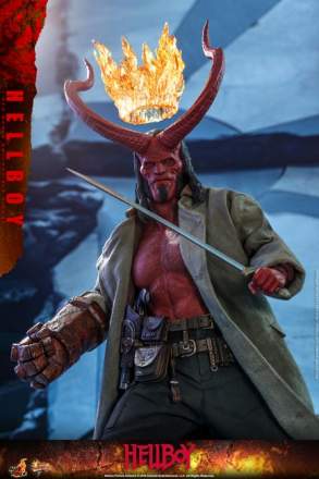 Hellboy - 1/6th scale Hellboy