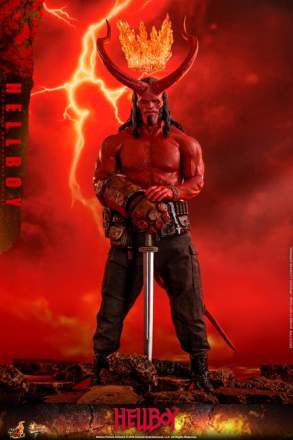 Hellboy - 1/6th scale Hellboy