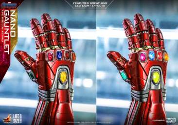 Avengers: Endgame - Nano Gauntlet Life-Size