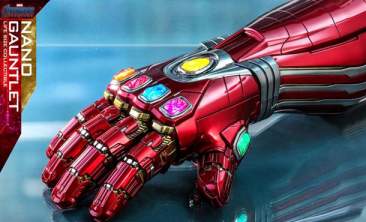 Avengers: Endgame - Nano Gauntlet Life-Size