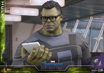 Avengers: Endgame : 1/6th scale Hulk