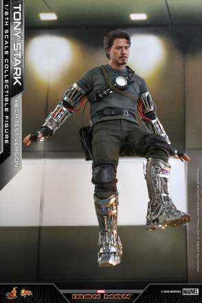 Iron Man - 1/6th scale Tony Stark (Mech Test Version)