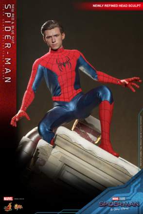 Spider-Man (New Red and Blue Suit) (Deluxe Version)