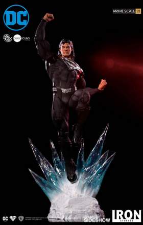 Iron Studios - Prime Scale 1:3 - Superman Black Suit Statue by Ivan Reis