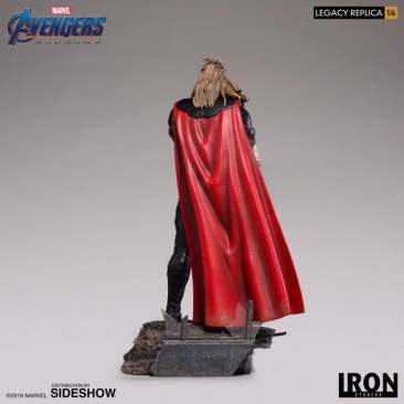 Iron Studios - Legacy Replica 1:4 Scale Thor
