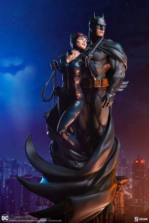 Batman and Catwoman Diorama