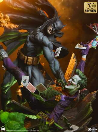 Batman vs The Joker: Eternal Enemies Premium Format