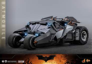 Batman Begins - 1/6th scale Batmobile Vehicle