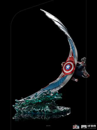 Iron Studios - 1:10 Scale Captain America Sam Wilson Deluxe Statue