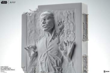 Han Solo™ in Carbonite: Crystallized Relic Statues