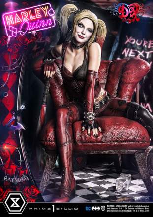Harley Quinn 1/3 Scale Statue (Deluxe version)