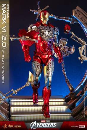 The Avengers - Iron Man Mark VI (2.0) with Suit-Up Gantry