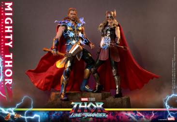 Thor: Love and Thunder - Mighty Thor