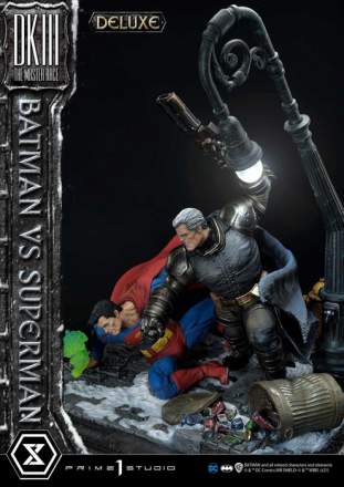 Batman versus Superman DX Bonus Version